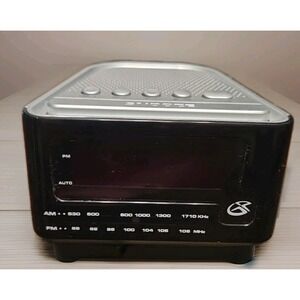 GPX Alarm Clock/ AM/FM Radio Model #CR1807 Runs on 9 Volt or Plug Tested Working